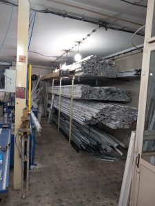 ساخت و نصب درب و پنجره دوجداره در زعفرانیه