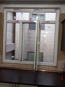 بررسی قیمت و هزینه نصب پنجره دوجداره در تهران